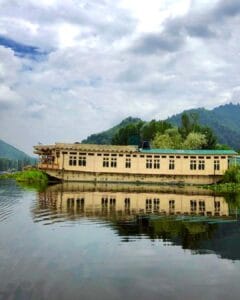Boathouse in Jammu and Kashmir